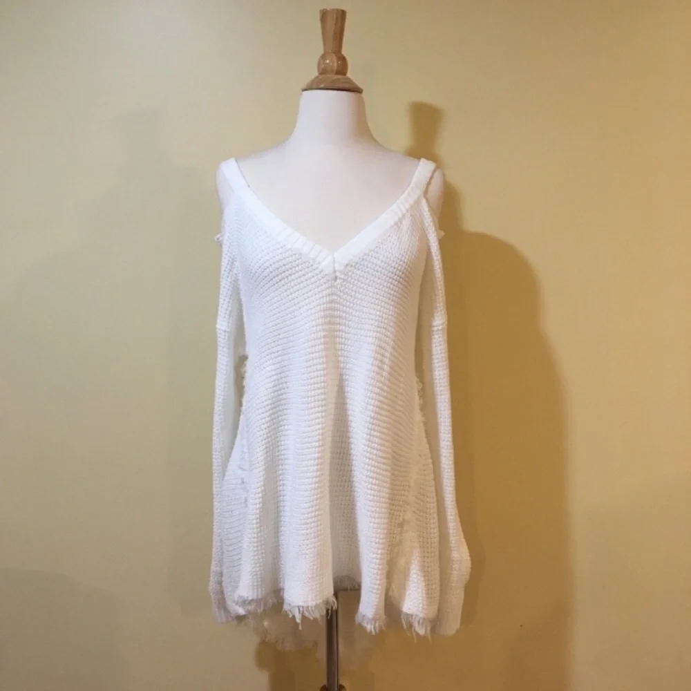 High Low Cold Shoulder Fringe Trim Waffle Knit Sweater Snow White - Picture 4 of 7